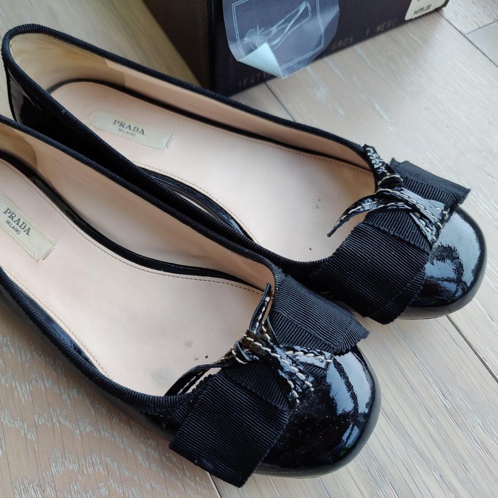 Prada Black Bow Tie Flats Womens Size 7